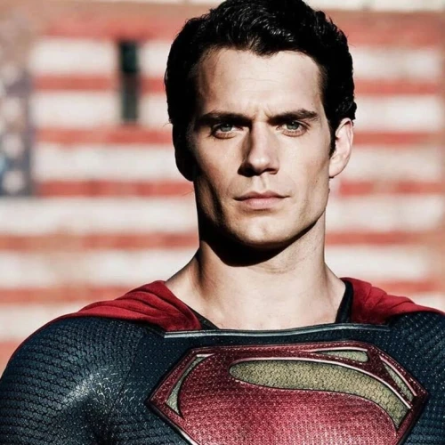 Superman Tidak Lagi Diperankan Oleh Henry Cavill